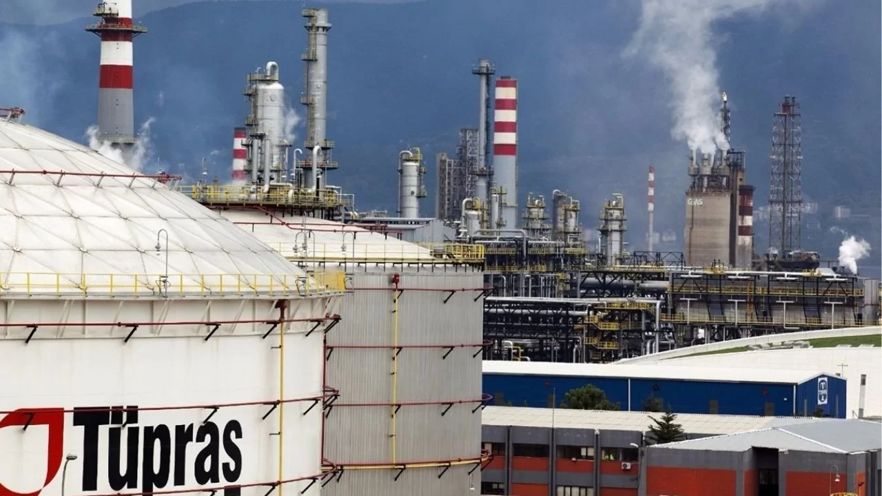 Tüpraş (TUPRS) hisse hedef fiyat 2027! Tam 15 aracı kurum açıkladı